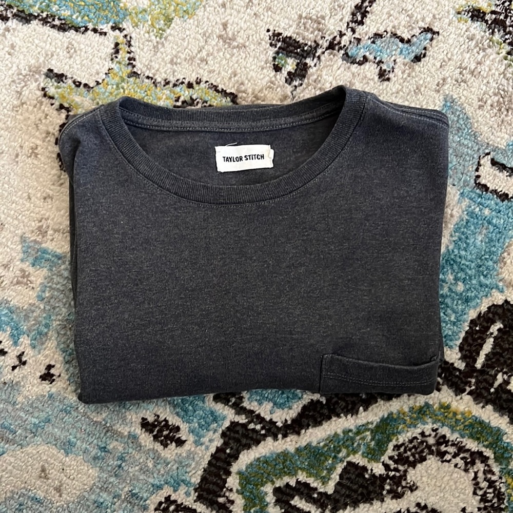 44 Taylor Stitch Heavy Bag Tee